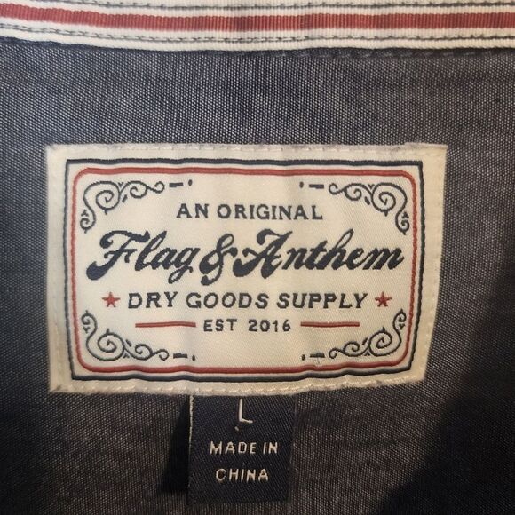 Men's Flag & Anthem longsleeve button-down shirt, size Large - Picture 2 of 4